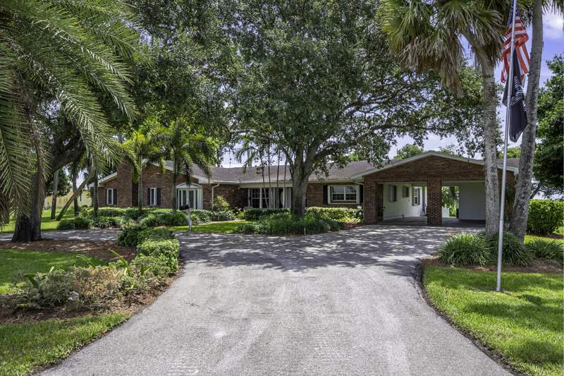 3 bedroom Single Family Residence at 13348 Us Highway 441, Long Beach Colony, Canal Point — photo 5