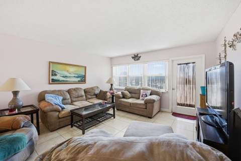 401 Golden Isles Drive #1009, Hallandale Beach FL - photo 8 of 46