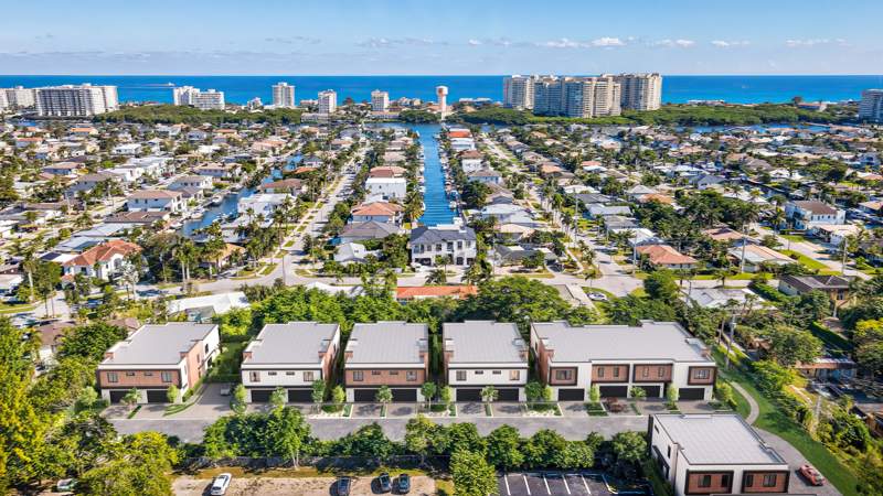 4 bedroom Townhouse at 6824 NE Briskel Pointe Drive, Briskel Pointe, Boca Raton — photo 5