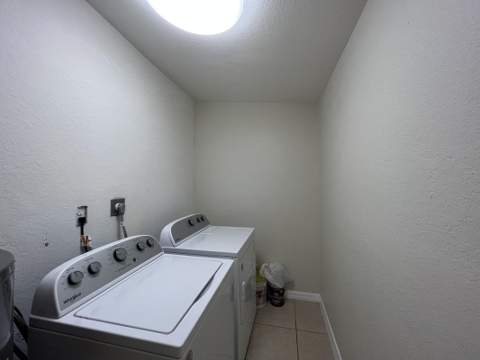 285 SE Abeto Lane, Port St. Lucie FL - photo 12 of 20