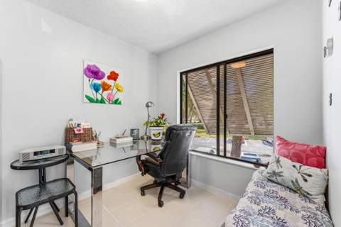 10155 Mangrove Drive #204, Boynton Beach FL - photo 14 of 52