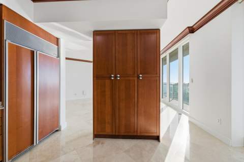 1063 Hillsboro Mile #301, Hillsboro Beach FL - photo 23 of 75