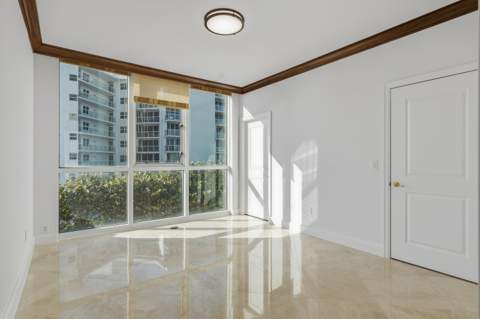 1063 Hillsboro Mile #301, Hillsboro Beach FL - photo 14 of 75