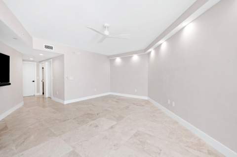 3101 S Ocean Drive #1807, Hollywood FL - photo 15 of 39