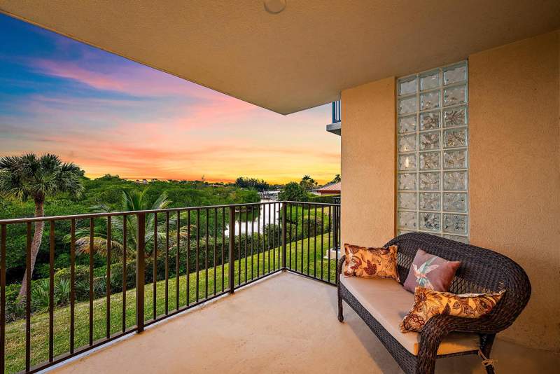 2 bedroom Condominium at 1701 Marina Isle Way #202, Marina At Bluffs 05-26, Jupiter — photo 3