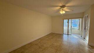 100 Stratford H, West Palm Beach FL - photo 13 of 21