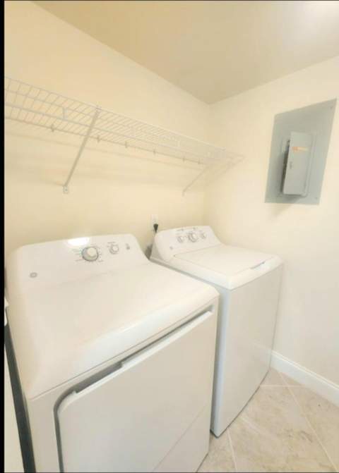 209 Pine Hov Circle #B-2, Greenacres FL - photo 18 of 32
