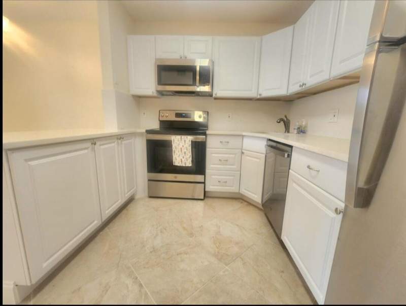 1 bedroom Condominium at 209 Pine Hov Circle #B-2, Pine Ridge South II Condo, Greenacres — photo 4