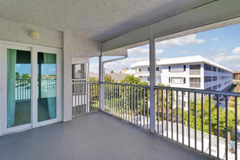 155 Yacht Club Drive #308, North Palm Beach FL - photo 18 of 20