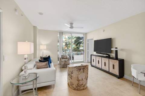 625 Casa Loma Boulevard #403, Boynton Beach FL - photo 11 of 75