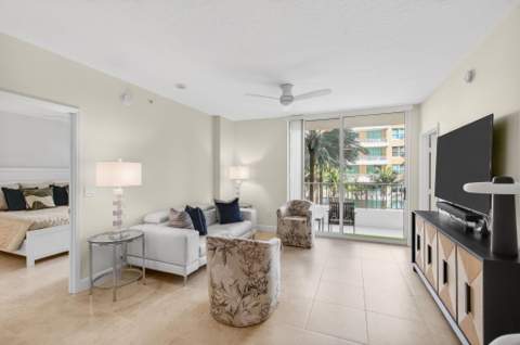 625 Casa Loma Boulevard #403, Boynton Beach FL - photo 13 of 75