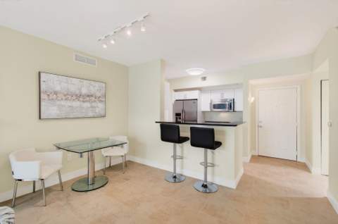 625 Casa Loma Boulevard #403, Boynton Beach FL - photo 23 of 75