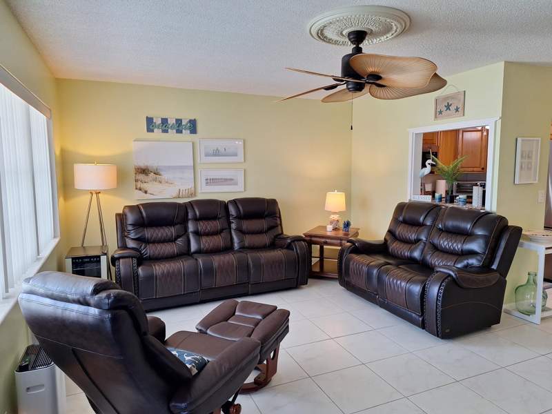 1 bedroom Condominium at 305 Andover L, Century Village - Andover Condo, West Palm Beach — photo 4