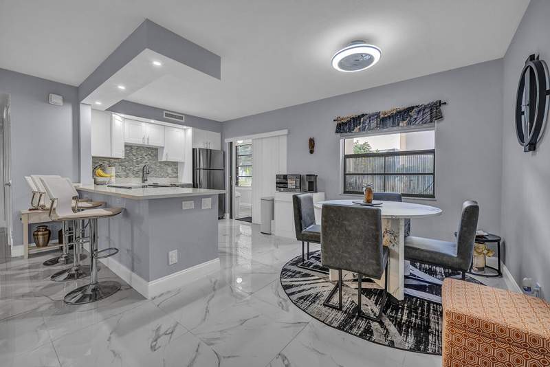 2 bedroom Condominium at 162 Capri D, Kings Point Capri Condos, Delray Beach — photo 5