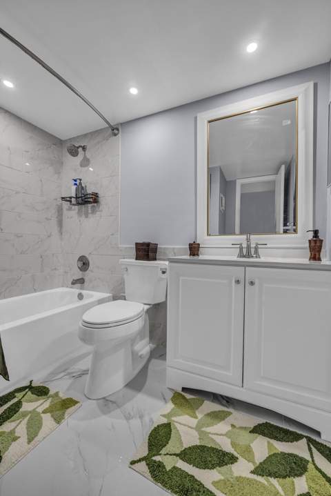 162 Capri D, Delray Beach FL - photo 12 of 19