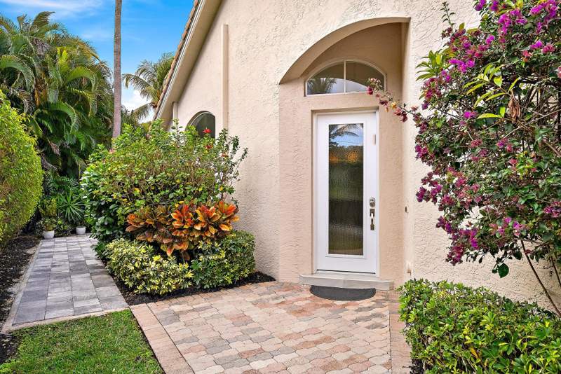 3 bedroom Townhouse at 8110 Sandpiper Way, Ibis Golf And Country Club - Sandpiper Cove, West Palm Beach — photo 5