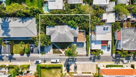 240 Oleander Avenue, Palm Beach FL - photo 8 of 13