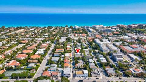 240 Oleander Avenue, Palm Beach FL - photo 12 of 13
