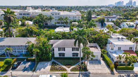 240 Oleander Avenue, Palm Beach FL - photo 7 of 13