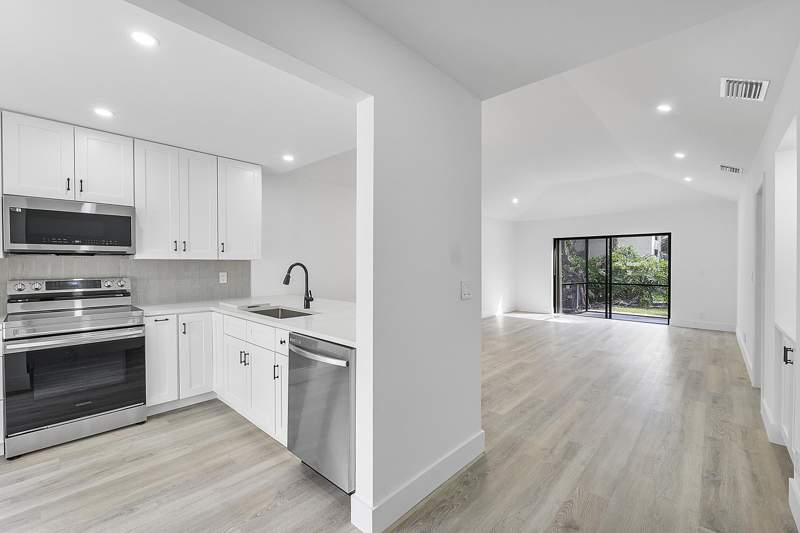 2 bedroom Villa at 3127 Kingswood Terrace, Windwood Unit I, Boca Raton — photo 5