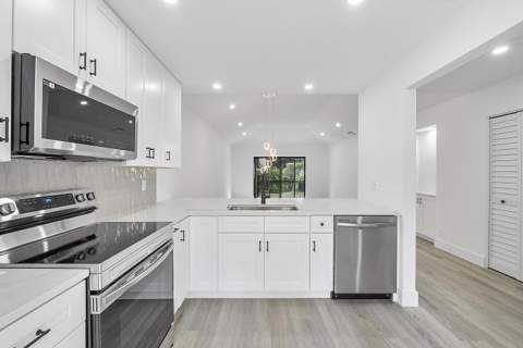 3127 Kingswood Terrace, Boca Raton FL - photo 6 of 30