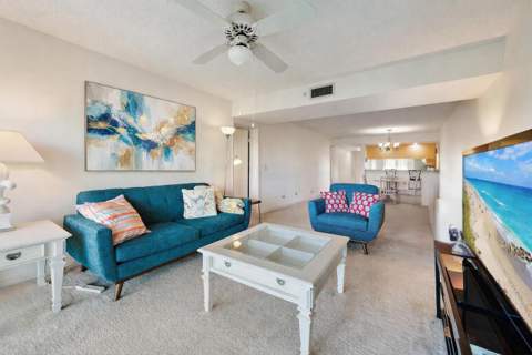 1701 Marina Isle Way #202, Jupiter FL - photo 11 of 51