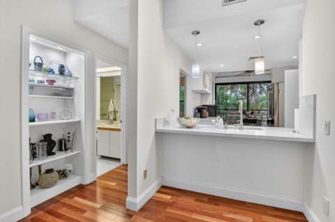 7535 La Paz Boulevard #301, Boca Raton FL - photo 14 of 45