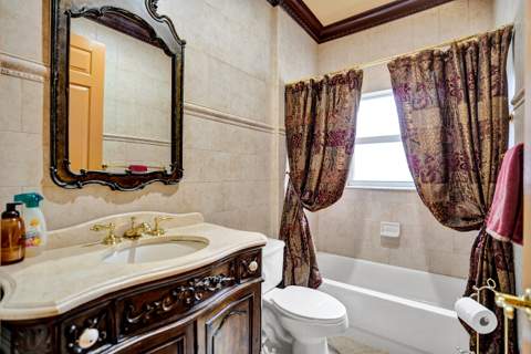 6606 Turchino Drive, Lake Worth FL - photo 6 of 61