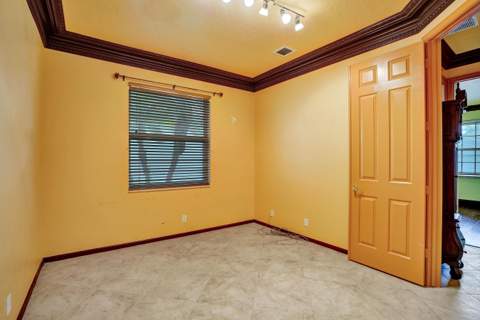 6606 Turchino Drive, Lake Worth FL - photo 7 of 61