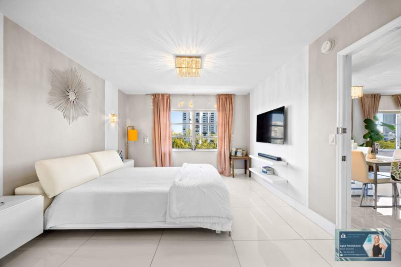 1 bedroom Condominium at 300 Diplomat Parkway #812, Fairways Riviera Condo, Hallandale Beach — photo 4