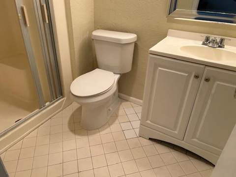 145 Lake Evelyn Drive, West Palm Beach FL - photo 10 of 39