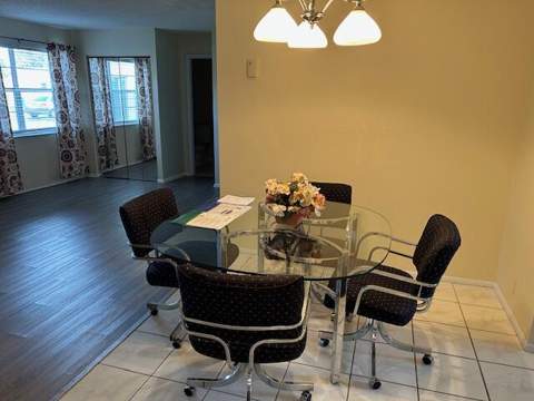 145 Lake Evelyn Drive, West Palm Beach FL - photo 9 of 39