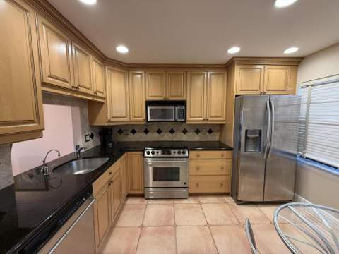 9261 Vista Del Lago #E, Boca Raton FL - photo 8 of 51