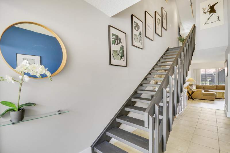 2 bedroom Townhouse at 127 Old Meadow Way, PGA Patio Homes, Palm Beach Gardens — photo 4
