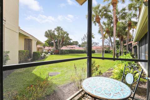 127 Old Meadow Way, Palm Beach Gardens FL - photo 23 of 30