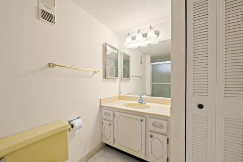 5180 E Sabal Palm Boulevard #239, Tamarac FL - photo 12 of 35