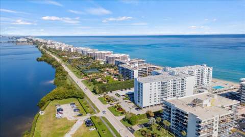 3450 S Ocean Boulevard #812, Palm Beach FL - photo 6 of 29