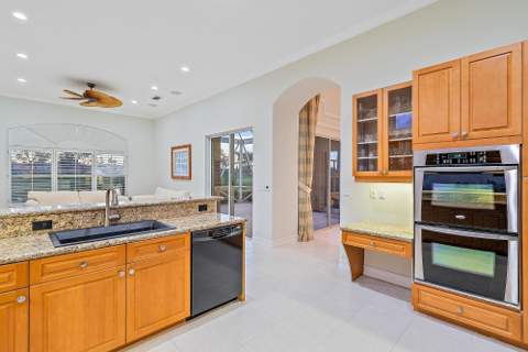 1119 Grand Cay Drive, Palm Beach Gardens FL - photo 19 of 75