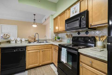 2309 Myrtlewood Circle #2309, Palm Beach Gardens FL - photo 14 of 36