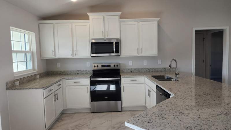 3 bedroom Single Family Residence at 2049 SW Bayshore Boulevard, River Park Unit 3, Port St. Lucie — photo 5