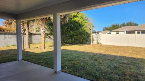 2049 SW Bayshore Boulevard, Port St. Lucie FL - photo 7 of 9