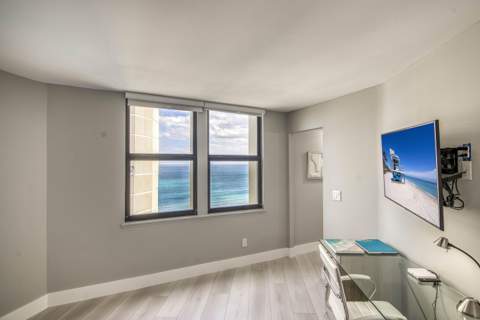 2800 N Ocean Drive #B-15d, Singer Island FL - photo 17 of 19