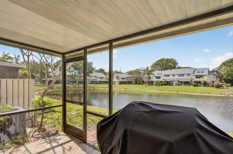 2274 Discovery Circle #2274, Deerfield Beach FL - photo 20 of 21