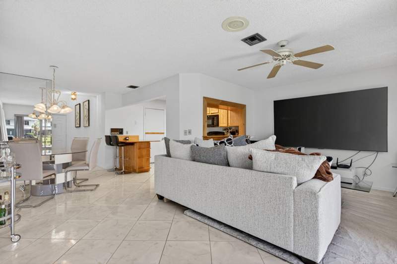 2 bedroom Townhouse at 2274 Discovery Circle #2274, Discovery Pointe, Deerfield Beach — photo 5