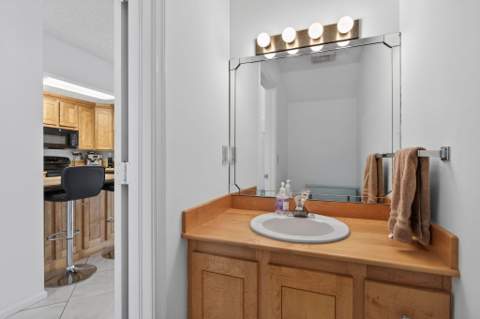 2274 Discovery Circle #2274, Deerfield Beach FL - photo 8 of 21