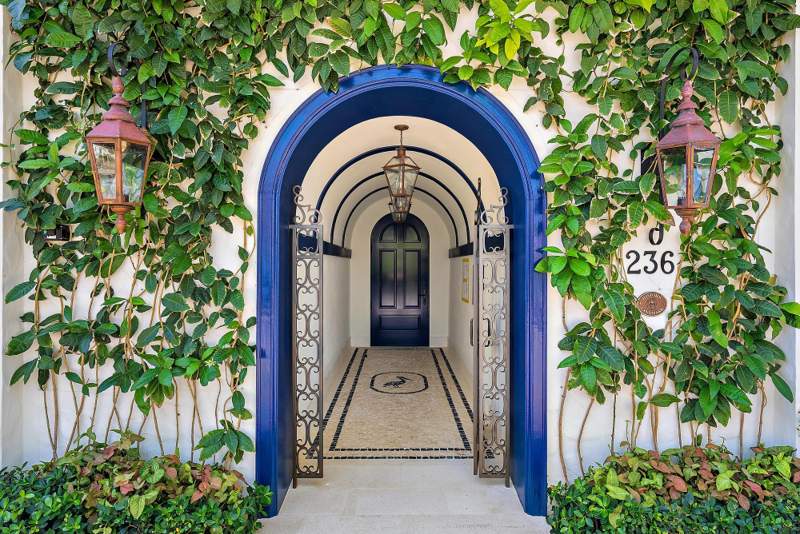 1 bedroom Condominium at 236 Phipps Plaza #101, Pelican Lodge Condo, Palm Beach — photo 4