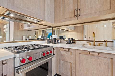 236 Phipps Plaza #101, Palm Beach FL - photo 14 of 25