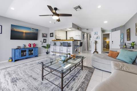 117 Lehane Terrace #205, North Palm Beach FL - photo 11 of 23