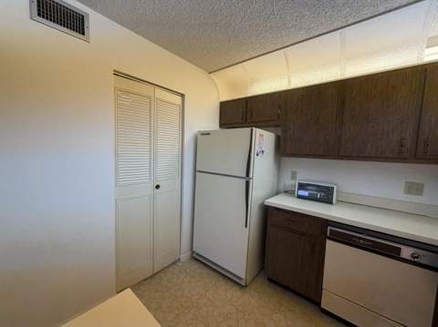 3530 Pine Needle Drive #C-2, Greenacres FL - photo 22 of 43