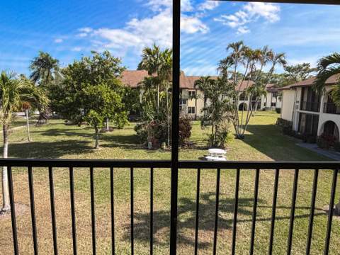 3530 Pine Needle Drive #C-2, Greenacres FL - photo 12 of 43